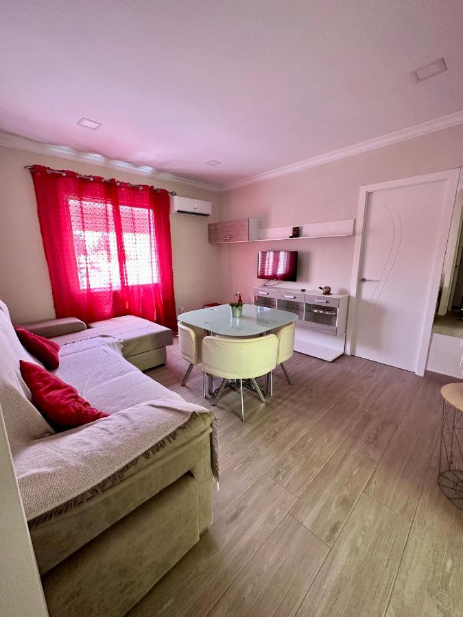 Precioso Apartamento 3 Dormitorios, Aire Acondicionado Menos 10 Min A Pie Feria เฮเรซ เด ลาฟรอนเตรา ภายนอก รูปภาพ